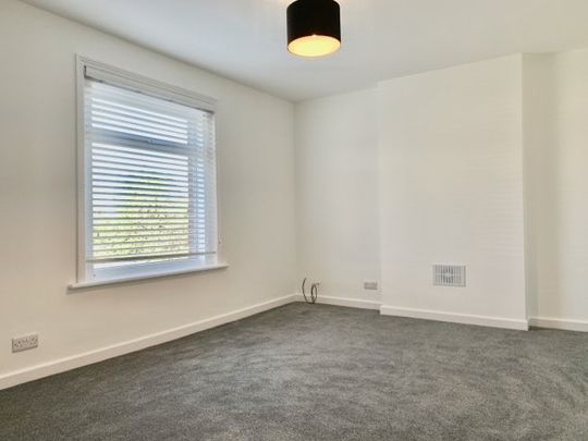 West Lane, Hayling Island - Photo 1