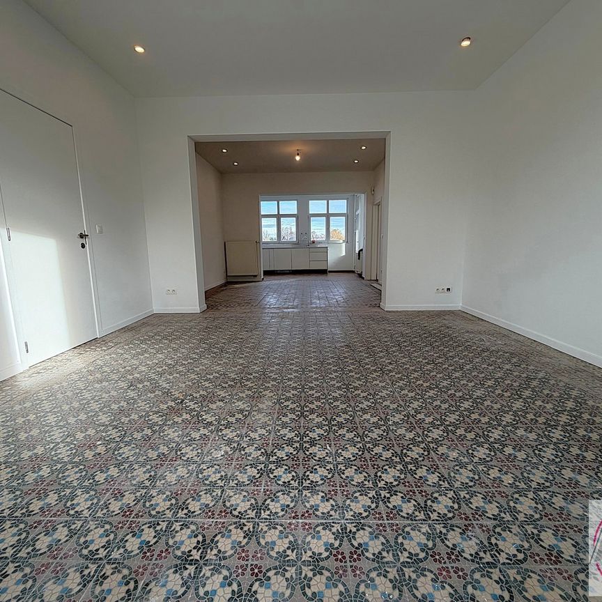 Huis - te huur - Photo 1