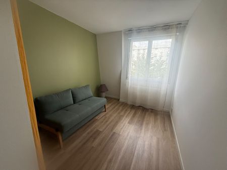 Location Appartement 3 pièces 66m² NOISY LE GRAND 93160 - Photo 3