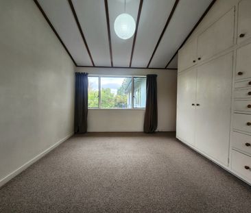 Sunny Upstairs Apartment with Balcony - Photo 2