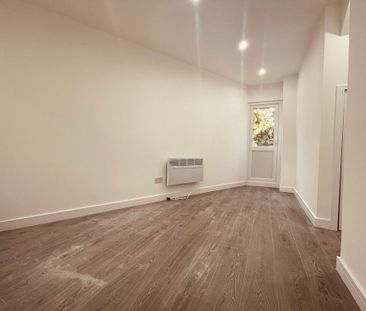 Studio to rent - Photo 6