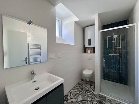 Location Appartement 2 pièces 55m² DOL DE BRETAGNE 35120 - Photo 5