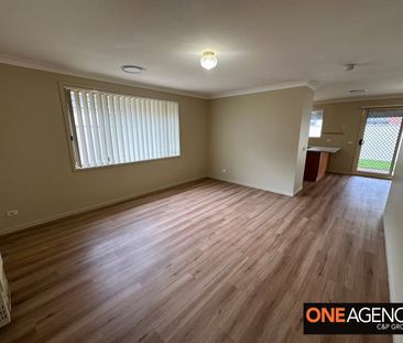 Freshly painted 3 bedroom home in Wattle Grove - Photo 1