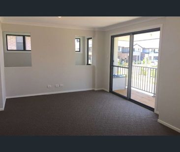 12A Walshaw Street, Penrith, NSW 2750 - Photo 6
