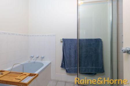 South Dubbo Delight - Photo 5