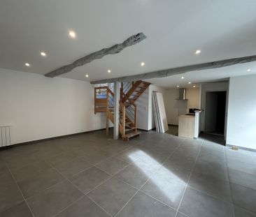 Location Maison 3 pièces 119m² CARENTOIR 56910 - Photo 2