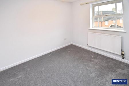 4 bedroom House To Let - Photo 4