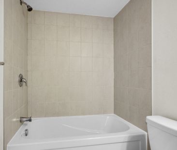 For Lease - 207 Willow Aster Circle, Orleans - Cumberland and Area,... - Photo 6