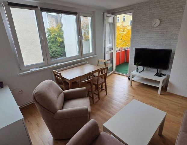 Helle 2-Zimmer-Wohnung in Berlin-Spandau – Erstbezug nach Renovierung, möbliert, alles inklusive - Photo 1