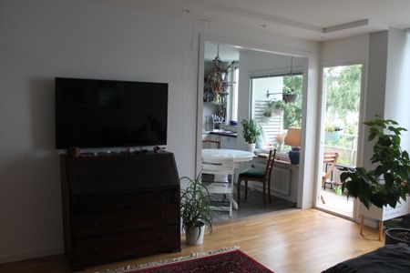 Olshammarsgatan, Bandhagen - Photo 2