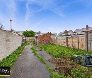Westmorland Avenue, Blackpool, FY1 - Photo 1