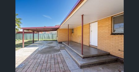 Lovely Modern Home in Prime North Shepparton Location - Photo 3
