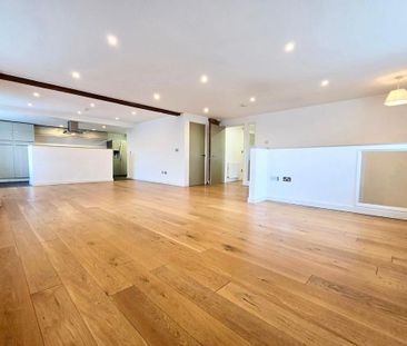 3 bedroom maisonette to rent - Photo 4