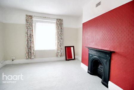 4 bedroom maisonette to rent - Photo 2