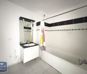 Location Appartement 2 pièces 50m² MARLY 59770 - Photo 5