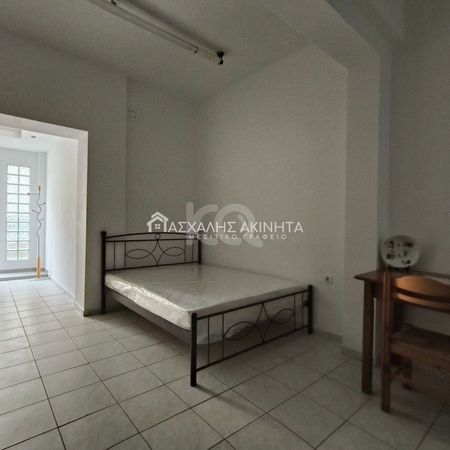ΠΑΡΑΛΙΑΚΗ 1ΧΩΡΗ ΓΚΑΡΣΟΝΙΕΡΑ ΕΝΟΙΚΙΑΣΕΙΣ 13067 - Photo 4