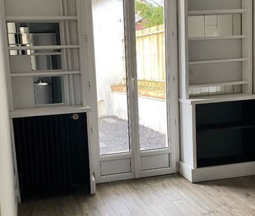Location Appartement 2 pièces 24m² MONT ST AIGNAN 76130 - Photo 3