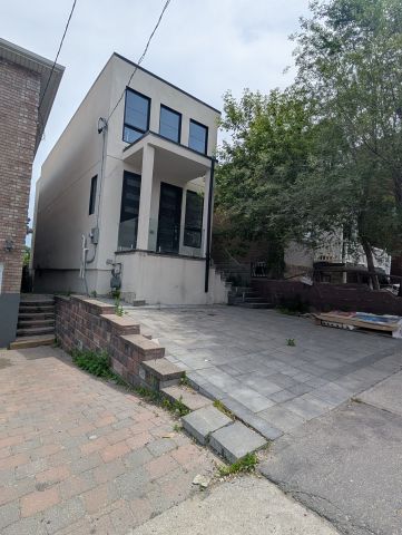 For Lease - 2099 Dufferin Street, Toronto, Ontario - Photo 3