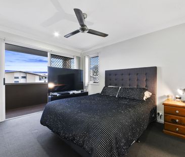 59 Blue Mountains Crescent, Fitzgibbon QLD 4018 - House For Rent | ... - Photo 3