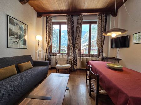 Trilocale viale Monte Bianco 67, Centro, Courmayeur - Photo 2