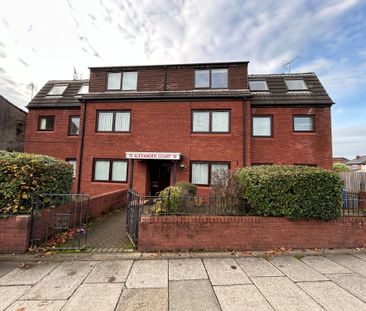 Queens Drive, Liverpool, L15 - Photo 3