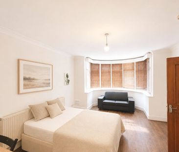 Room in a Shared House, Kendal Road, NW10 - Photo 5