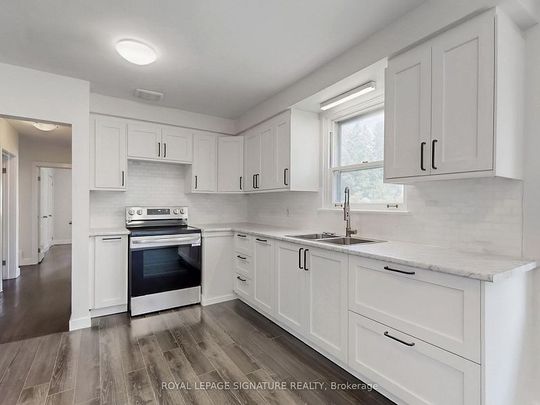 For Lease - 82 Northwood Drive, Toronto, Ontario - Photo 1