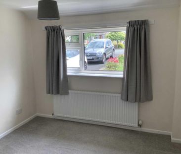 2 bedroom semi-detached house to rent - Photo 3
