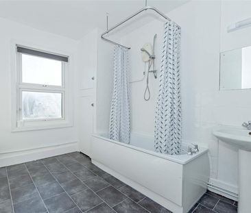 Becket Road, Worthing - Photo 3