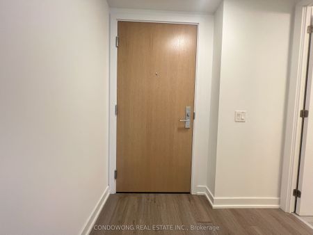 357 King Street W #1104 - Photo 5