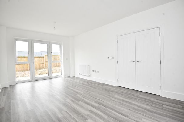 8 Swinsty Close, Harrogate, HG3 2FL - Photo 1