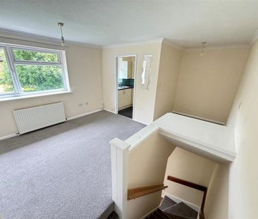 1 bedroom terraced house to rent - Photo 2