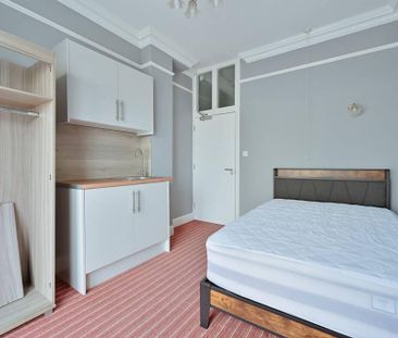 Studio to rent - Photo 4