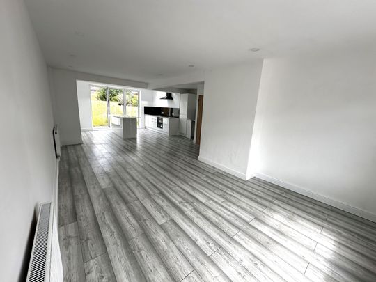 Atherton Drive, Wirral - Photo 1