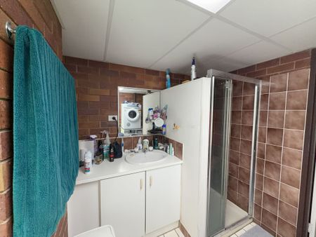 8/41-43 Kate Street, Woody Point QLD 4019 - Apartment For Rent | Domain - Photo 3