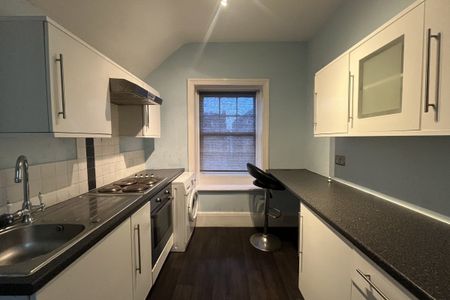 Banner Court, Kirkley Cliff Road, Lowestoft - Photo 3