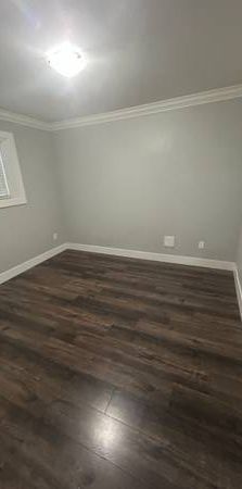 Private Basement Apartment in North Delta (112th /88 Ave) - Photo 1