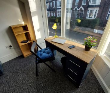 1 bedroom in a house share to rent - Photo 6