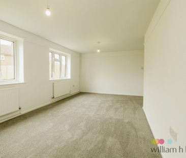 Suffolk Road, Lincoln, Scampton - Photo 5