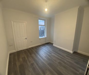 Weatherill Street, Goole - Photo 3