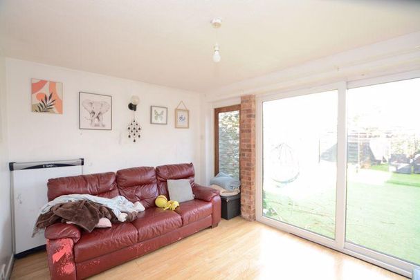 2 bedroom semi-detached house to rent - Photo 1