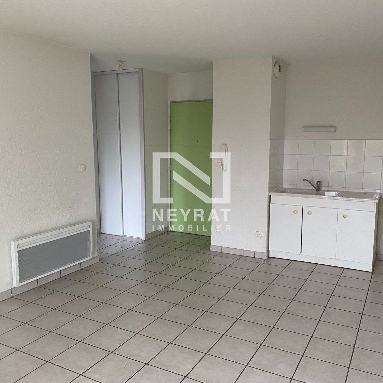 Location Appartement 2 pièces 40m² LE CREUSOT 71200 - Photo 1
