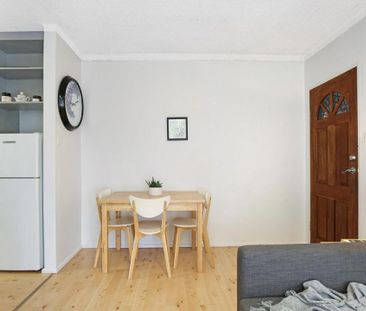 3 / 15 Gilmore Street, West Wollongong, NSW 2500 - Photo 3