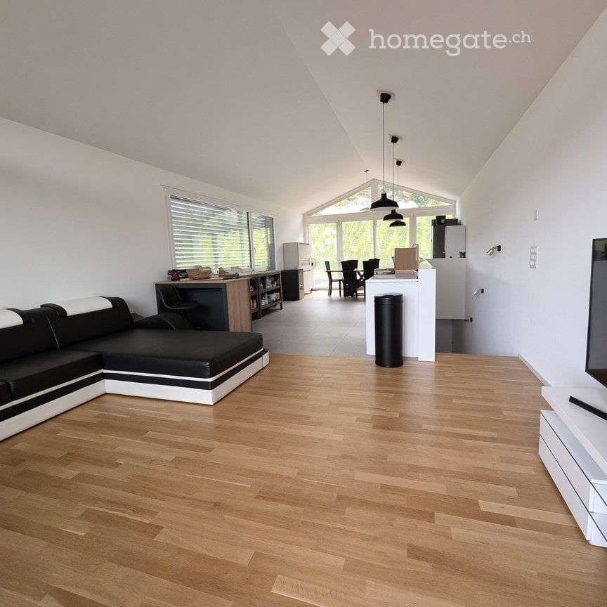 Magnifique maison 4.5p vue lac - Photo 1