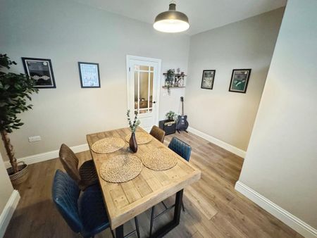 2 bedroom terraced house to rent - Photo 2