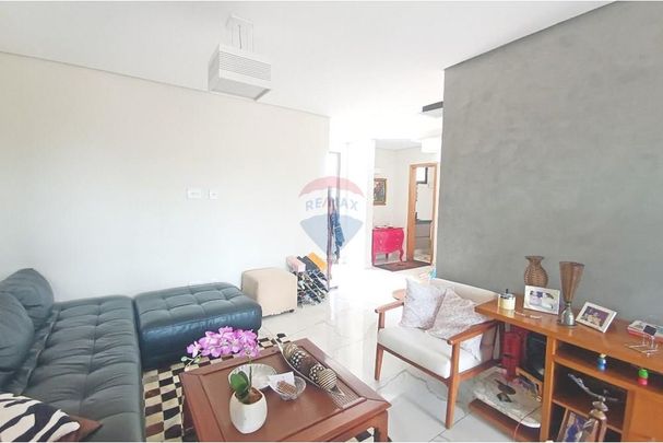 Conforto e Estilo no Reserva San Tiago – Sobrado com Piscina e 3 Suítes - Photo 1