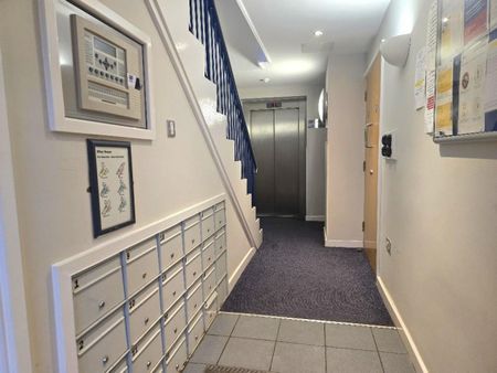 2 Bed Flat For Rent - Photo 5