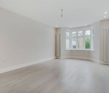 Bridge Lane, London NW11 - Photo 1