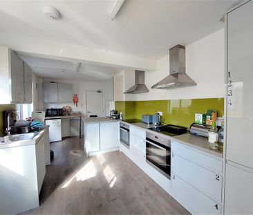 1 bedroom house to rent - Photo 2