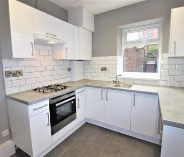 2 bedroom terraced house to rent - Photo 5